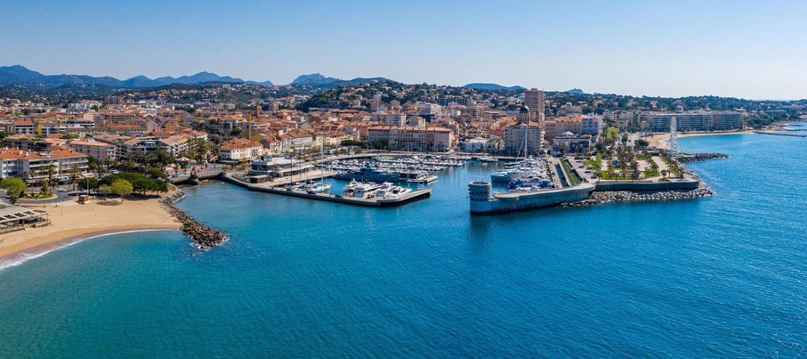 Havre De Paix A Saint-Raphael, Var Exterior foto